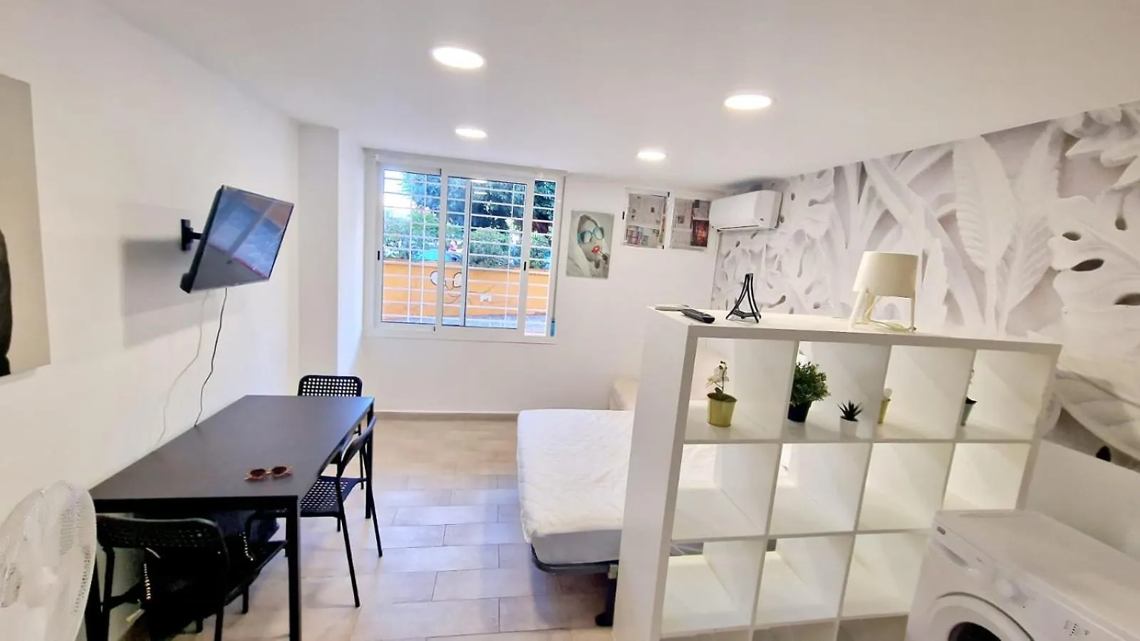 מאלגה Benalmadena Inn Apartaments דירה